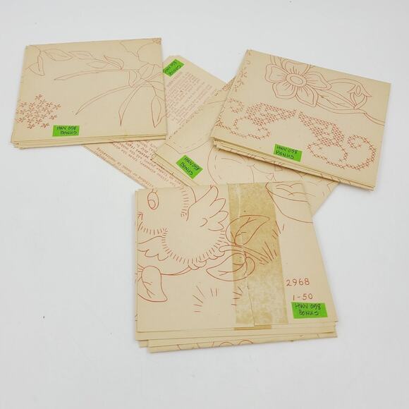 VTG Aunt Martha's Cross Stitch Iron Transfer Patterns Lot of 4 w/ Extra Transfrs - Picture 4 of 5